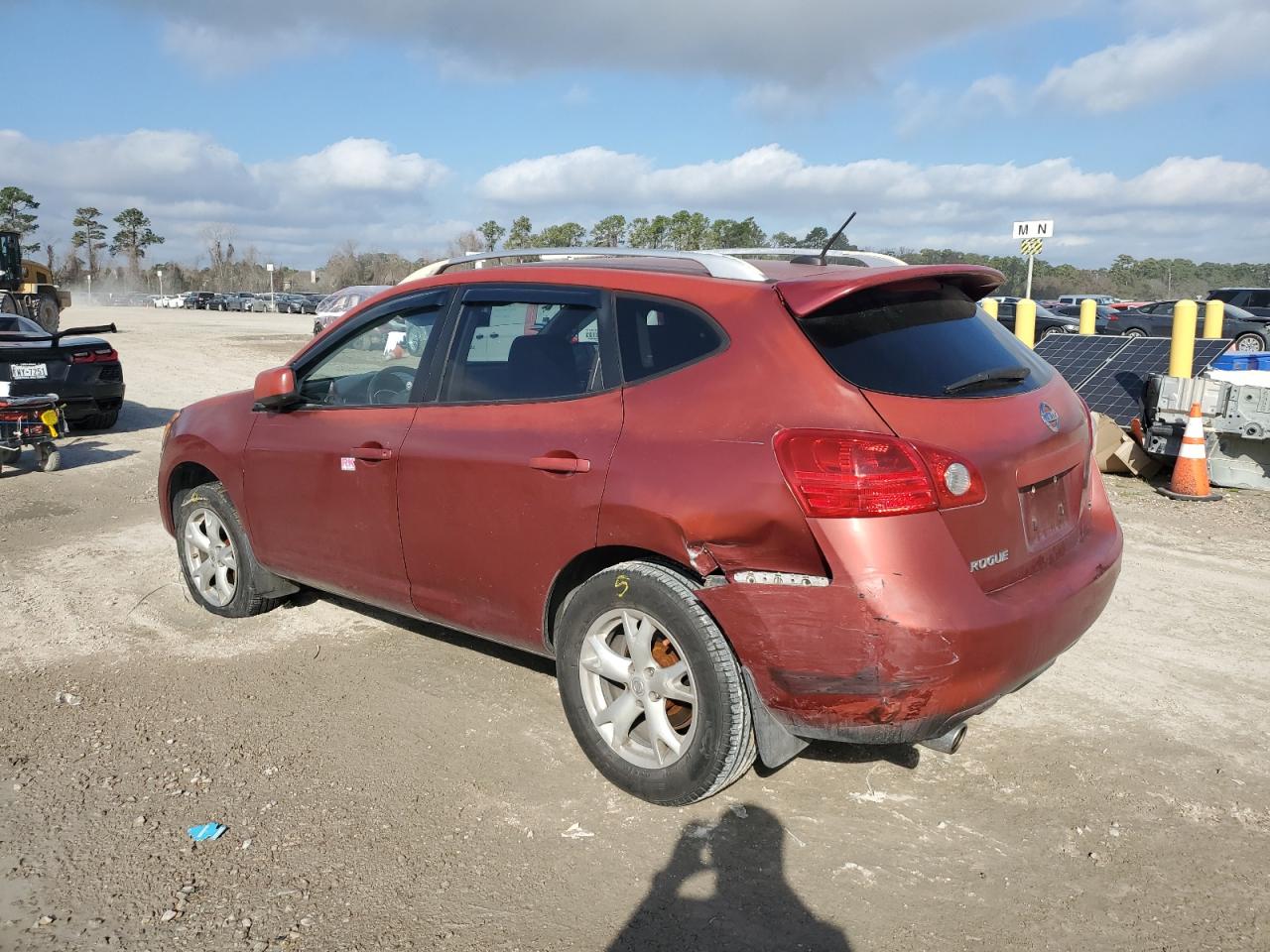 2008 Nissan Rogue - Image 2