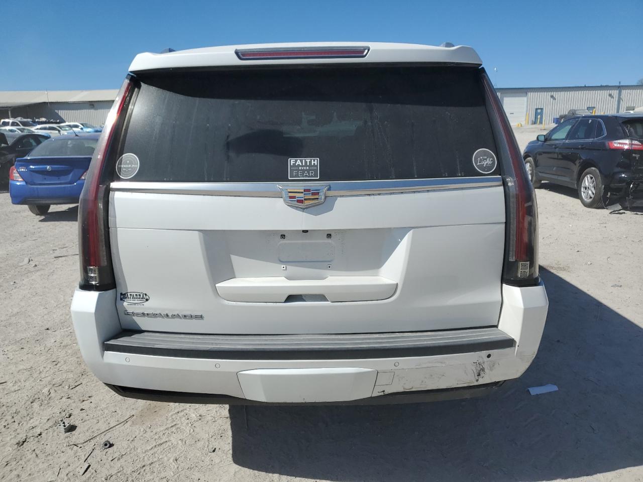 2016 Cadillac Escalade - Image 6