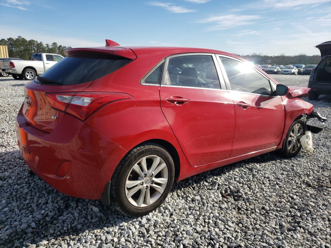 2013 Hyundai Elantra - Image 3