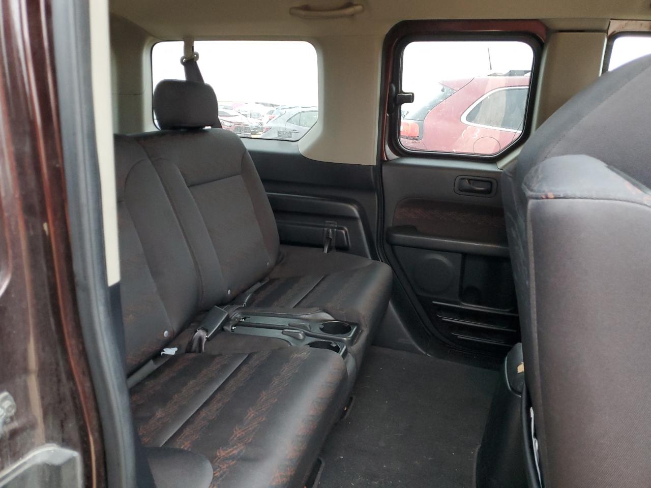 2007 Honda Element - Image 11