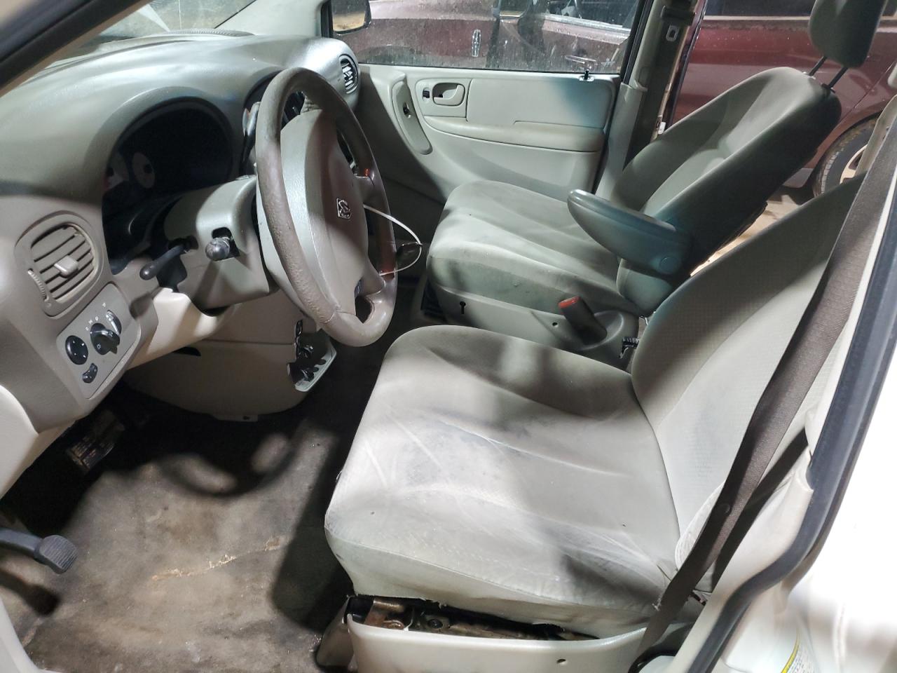 2007 Dodge Caravan - Image 7