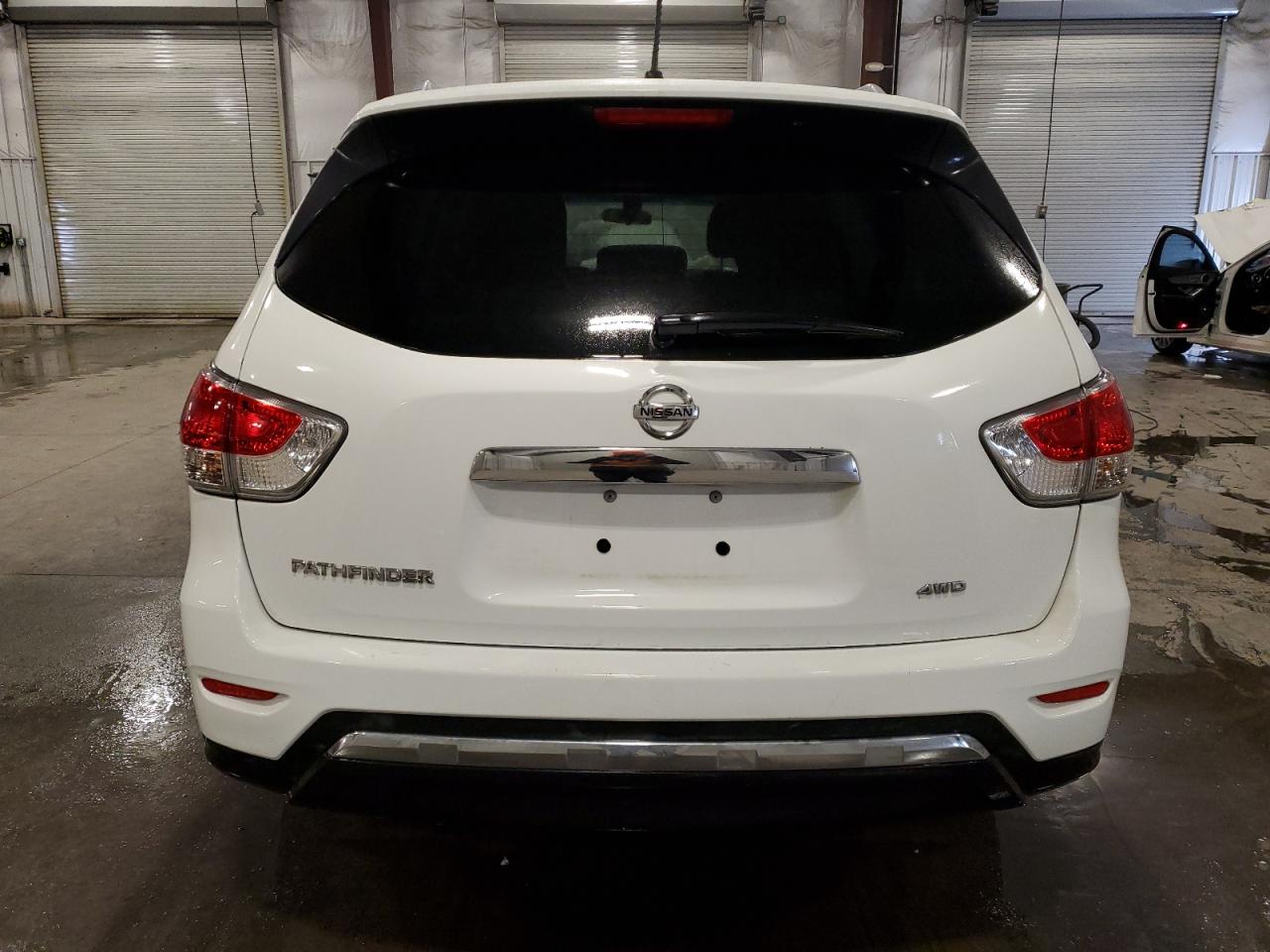 2015 Nissan Pathfinder - Image 6