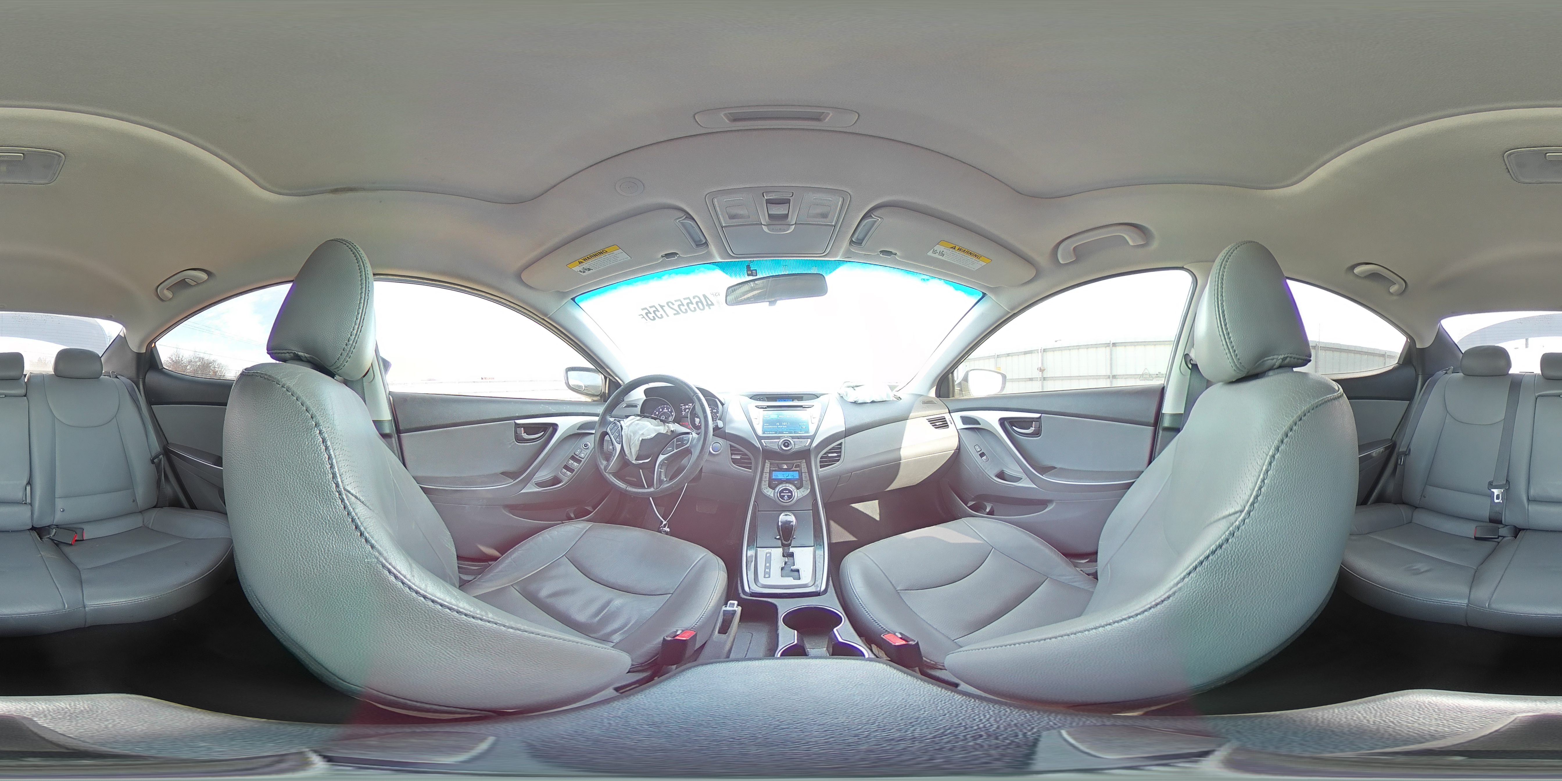 2013 Hyundai Elantra - Image 12