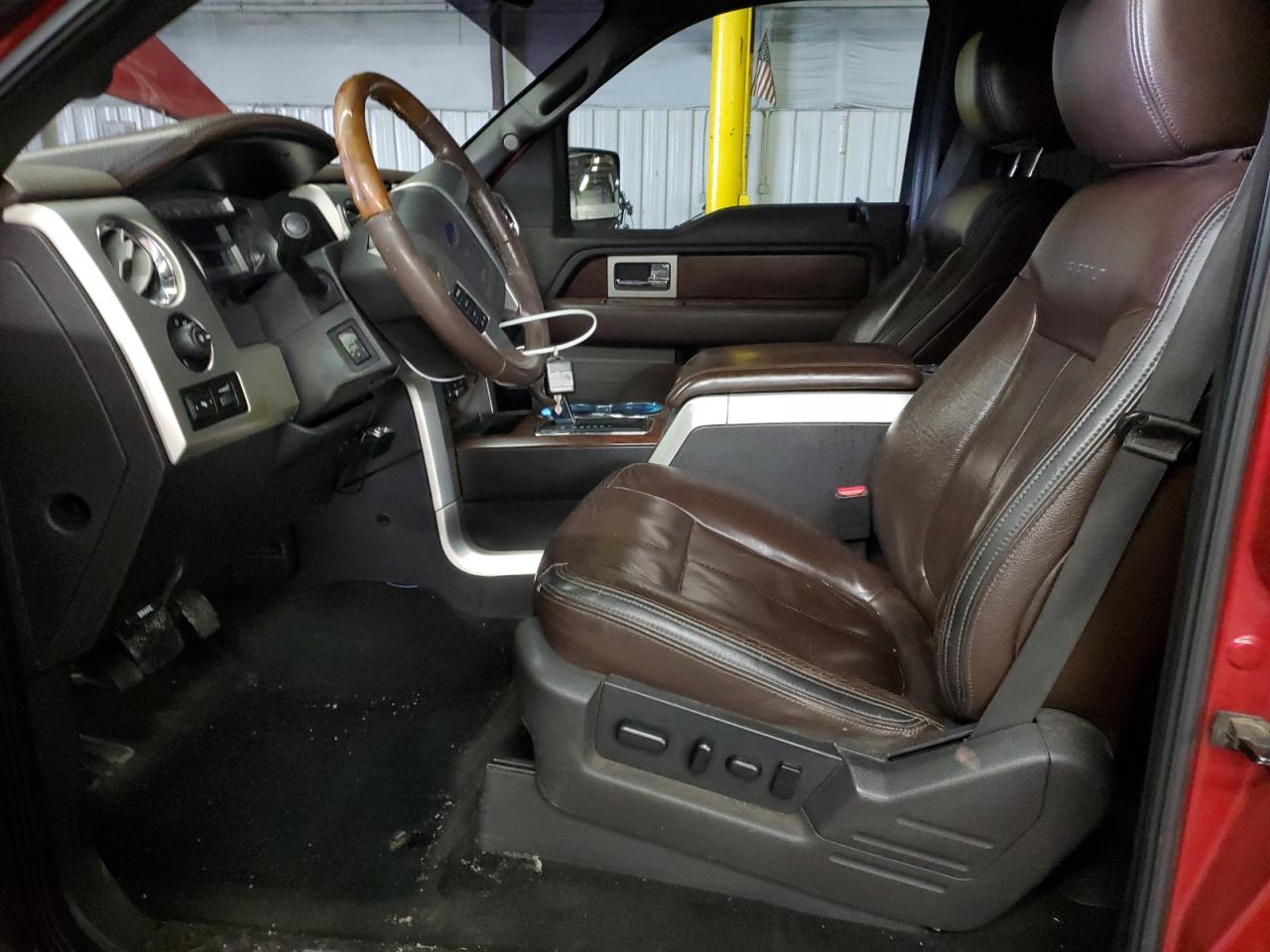 2010 Ford F-150 - Image 7