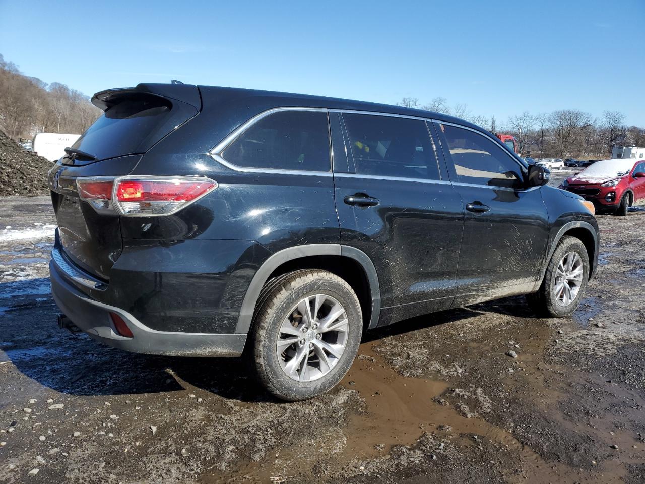 2015 Toyota Highlander - Image 3