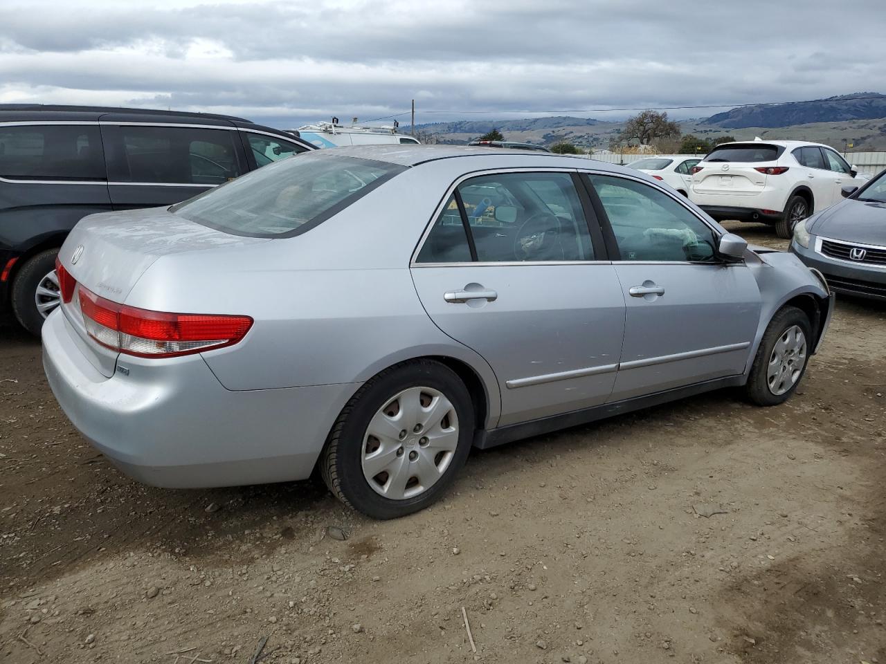 2004 Honda Accord - Image 3