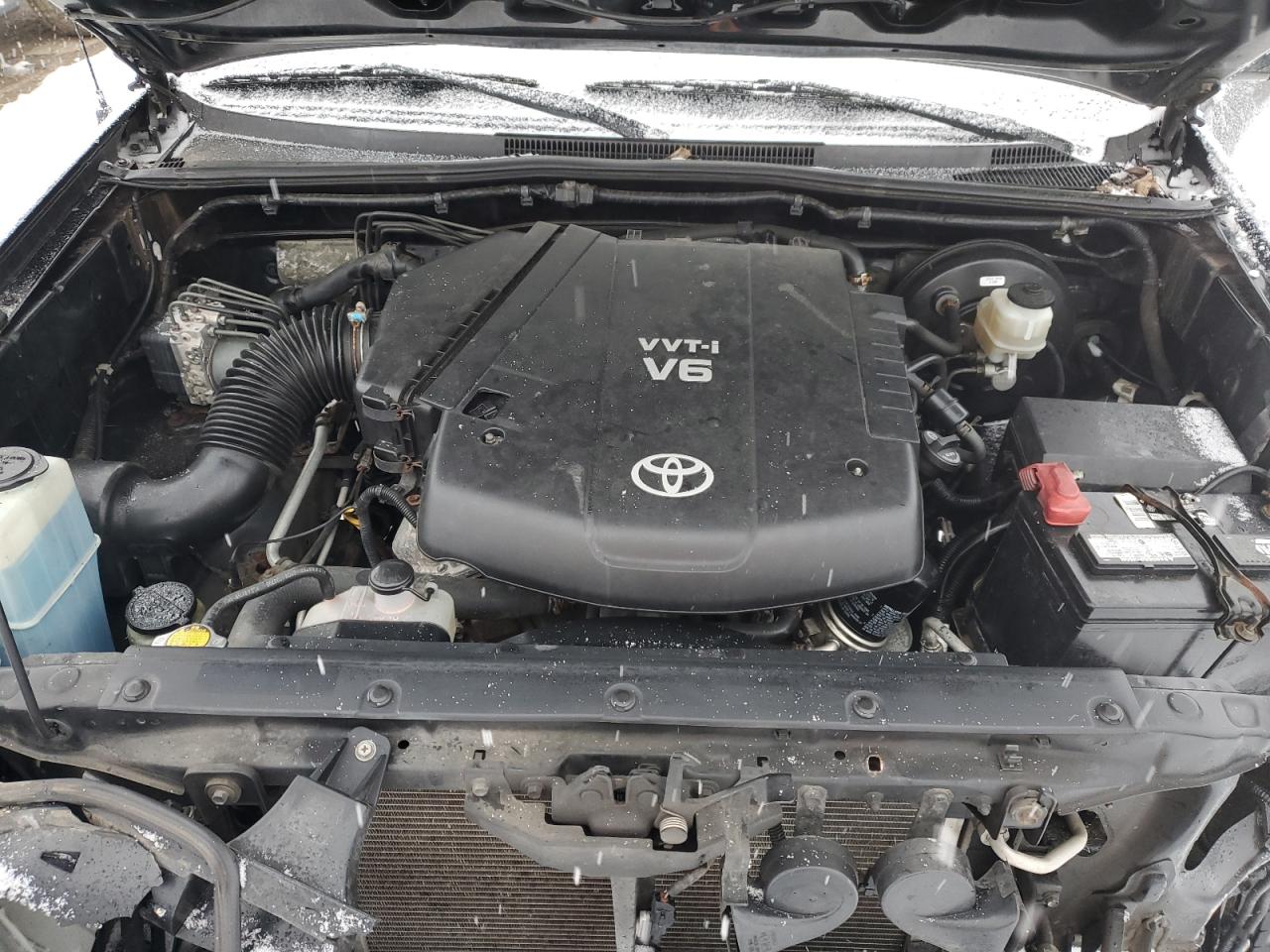 2011 Toyota Tacoma - Image 11