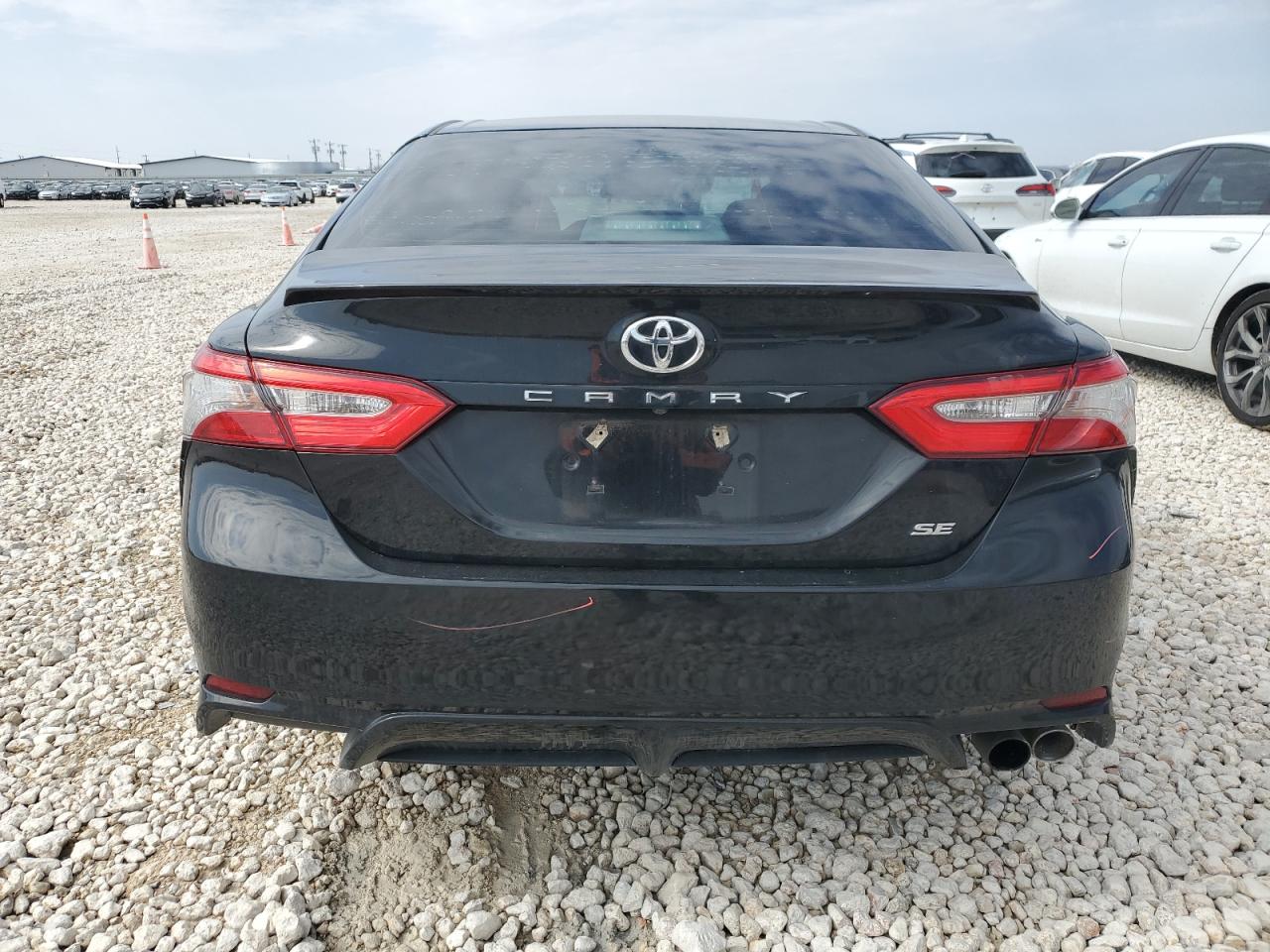 2018 Toyota Camry - Image 6