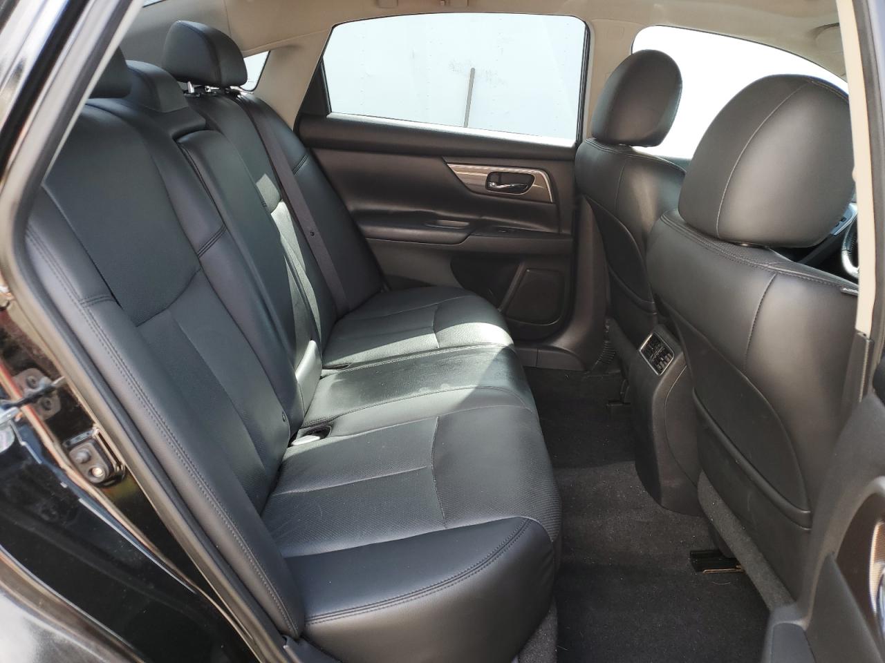 2014 Nissan Altima - Image 10