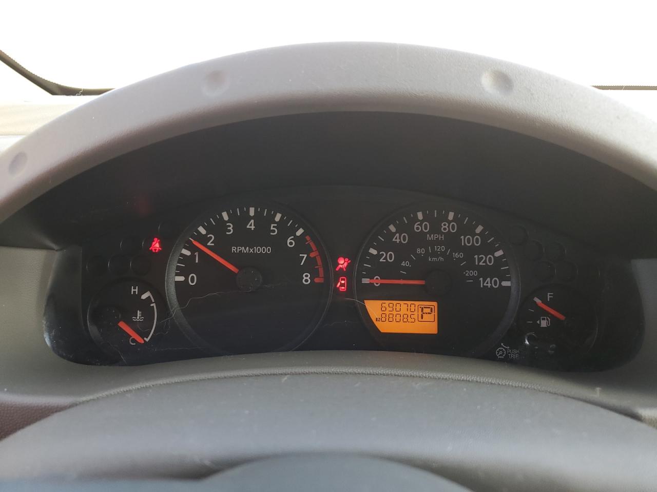 2014 Nissan Navara (Frontier) - Image 9