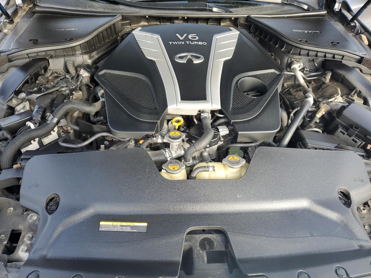 2016 Infiniti Q50 - Image 13
