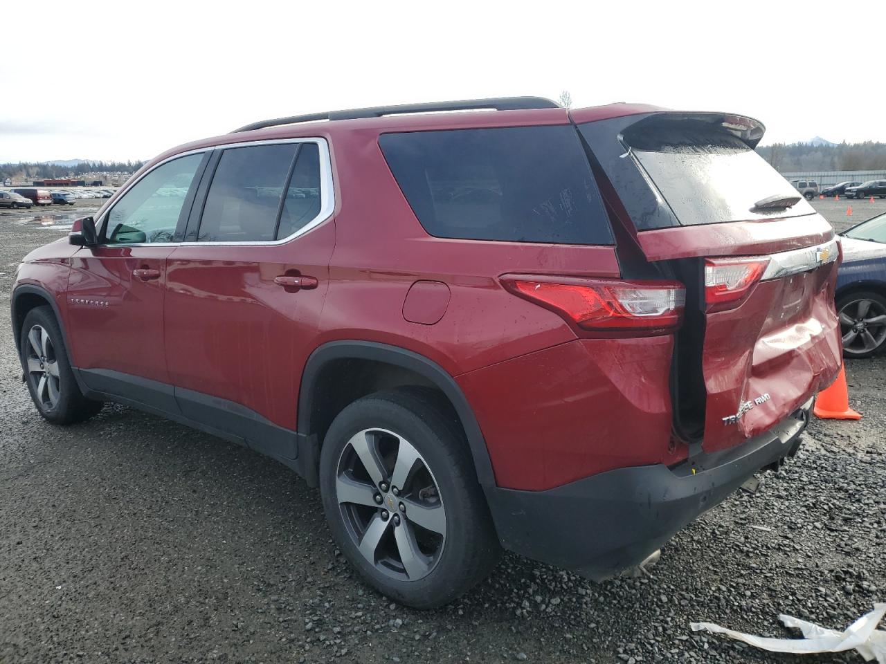 2021 Chevrolet Traverse - Image 2