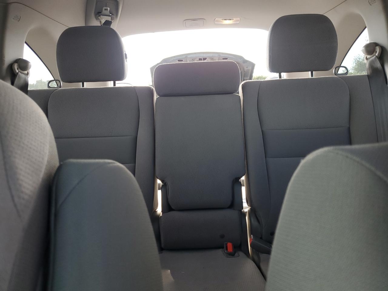 2011 Honda CR-V - Image 10