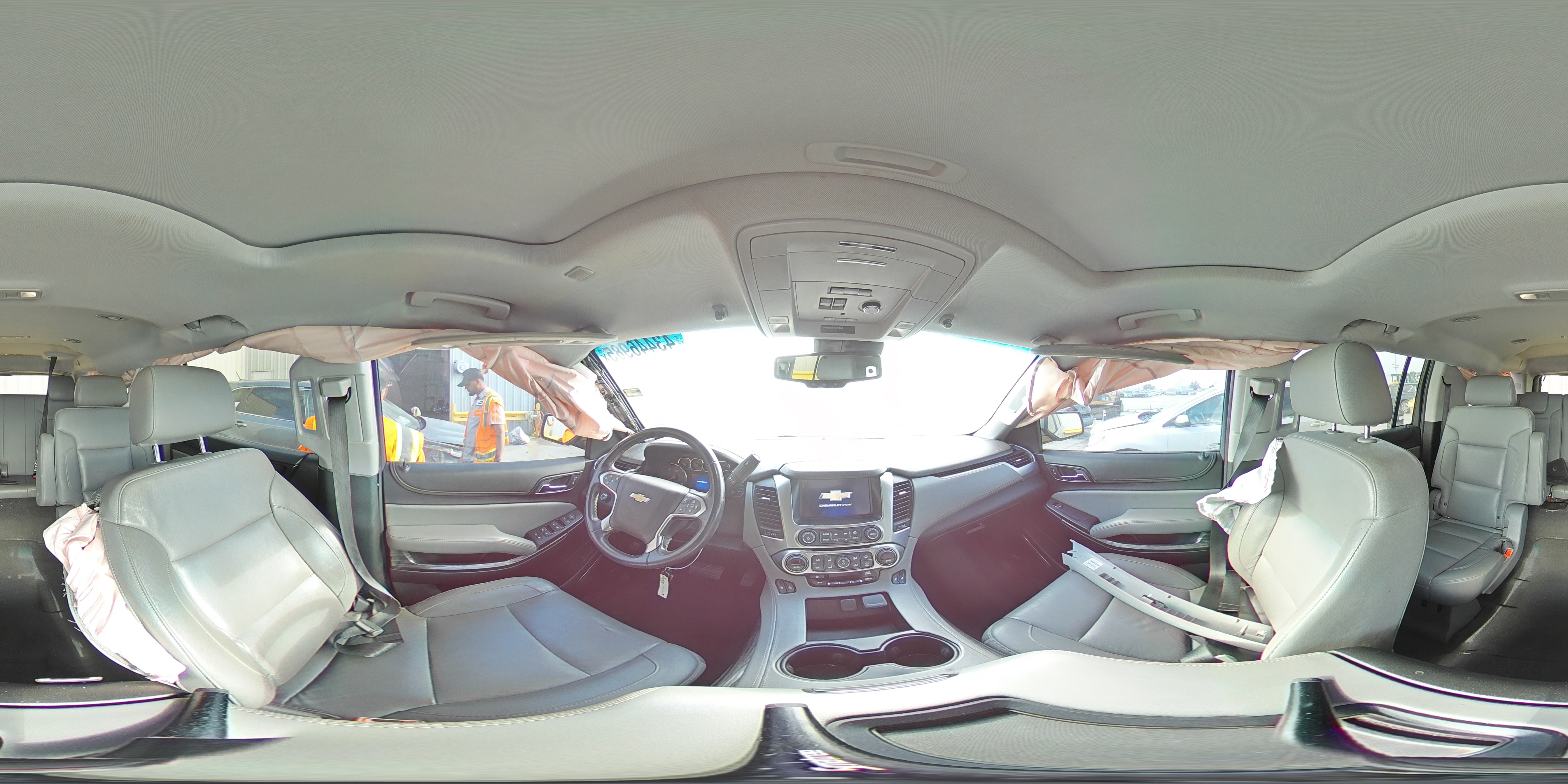 2019 Chevrolet Suburban - Image 15