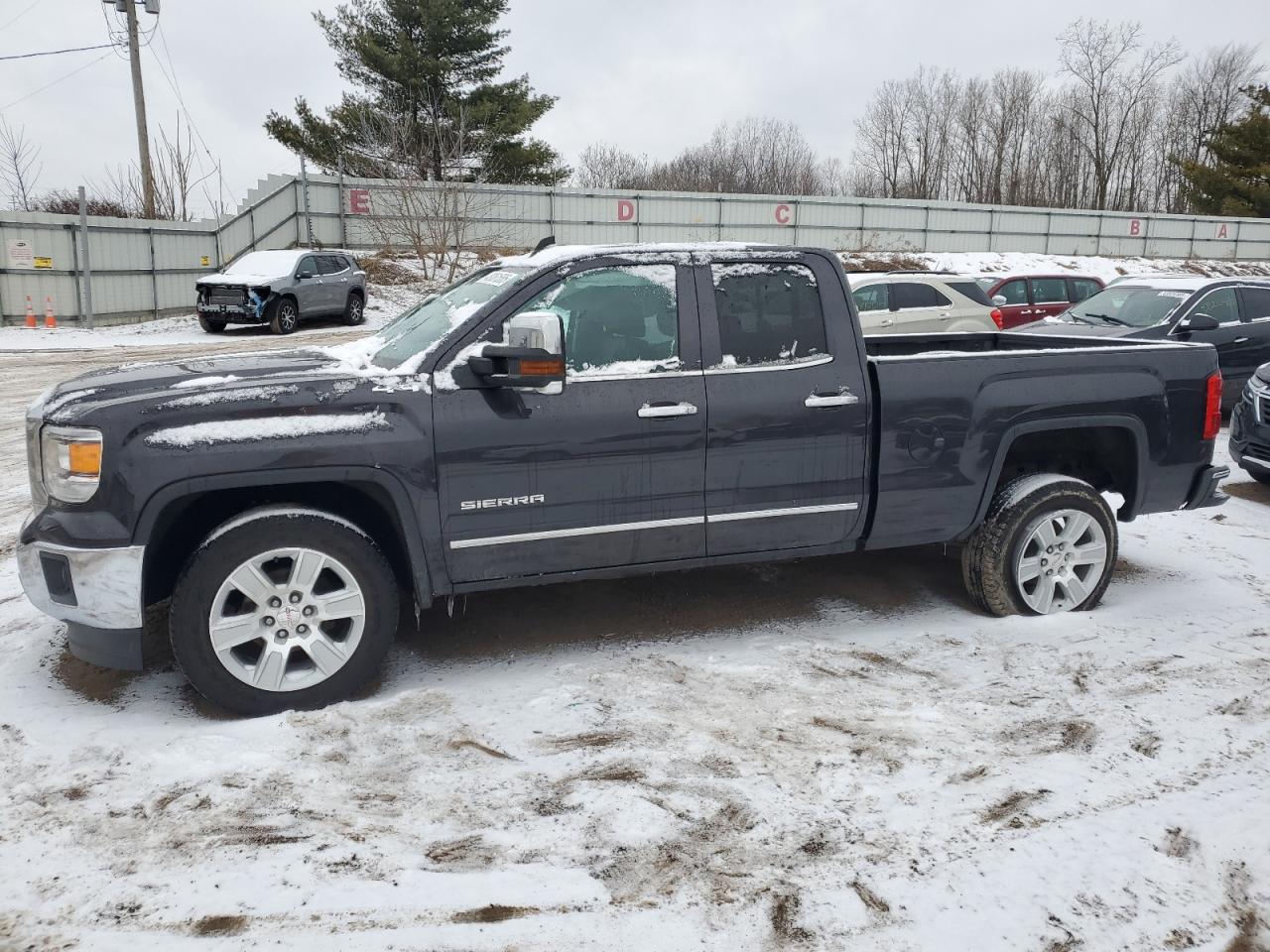 2015 GMC Sierra - Image 1