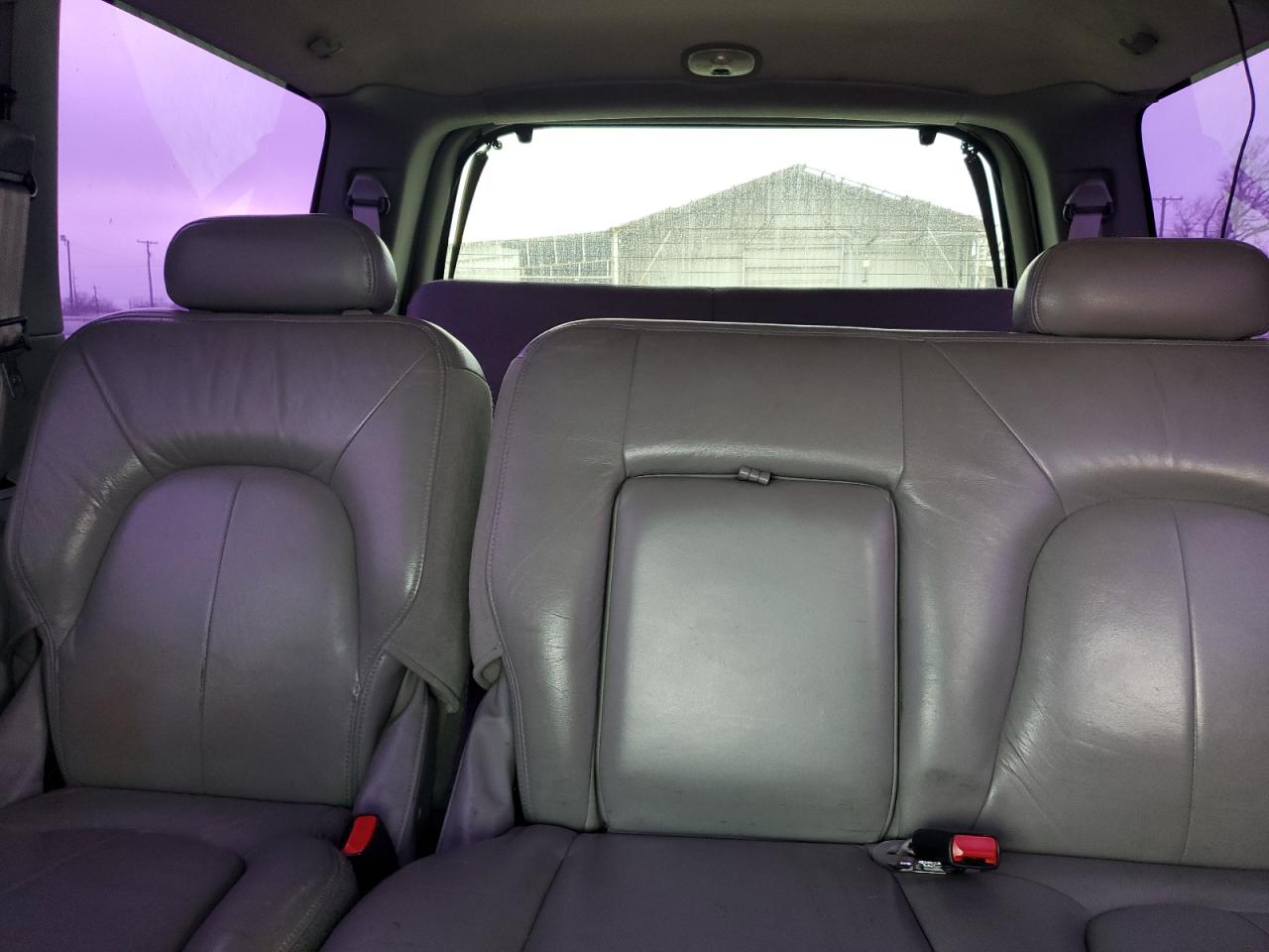 1999 Ford Expedition - Image 10