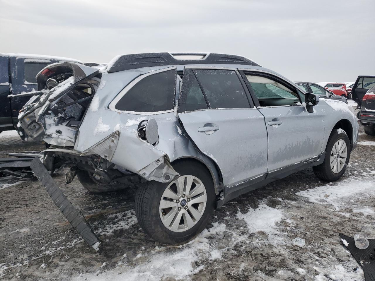 2018 Subaru Outback - Image 3
