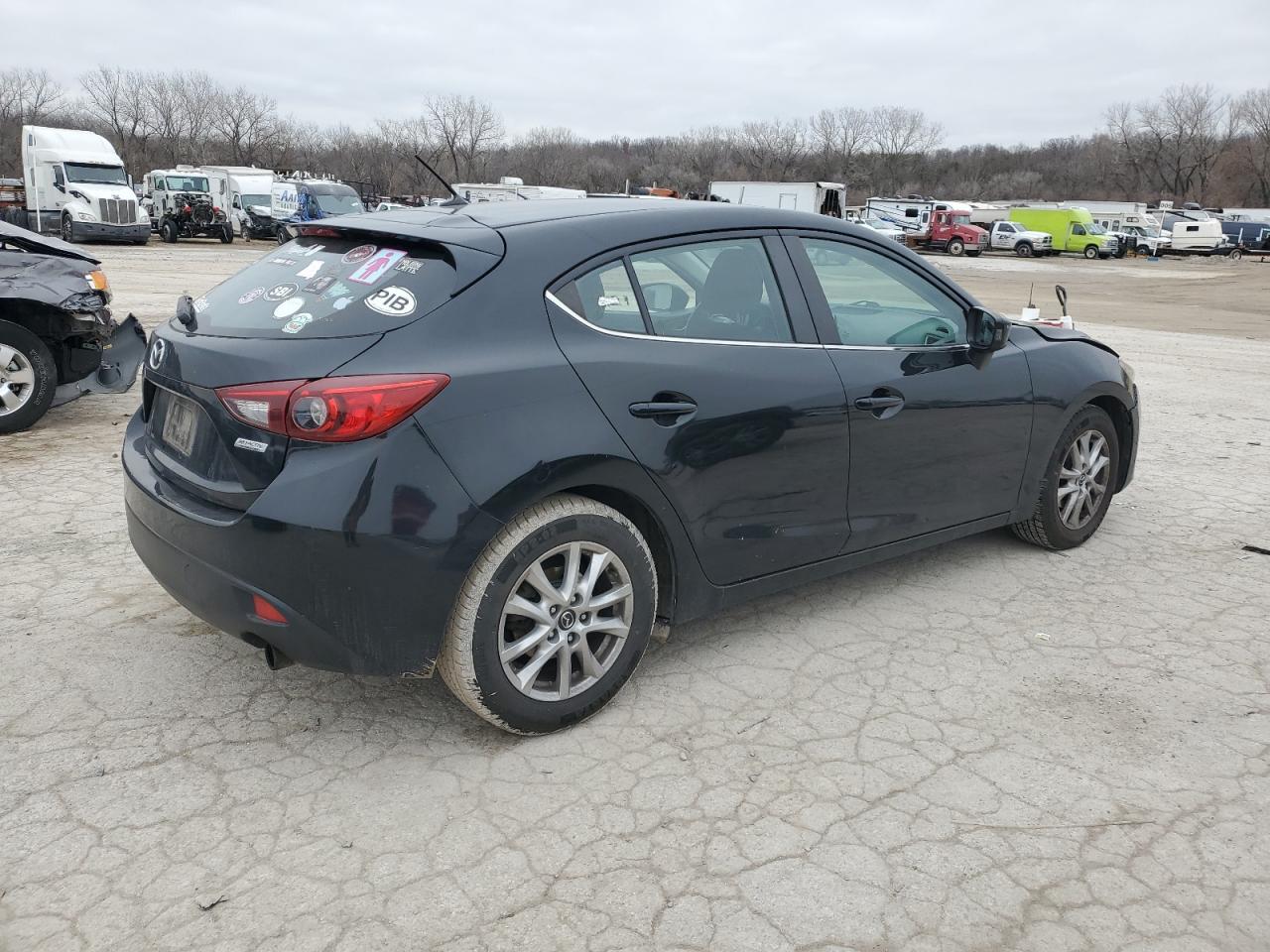 2014 Mazda 3 - Image 3