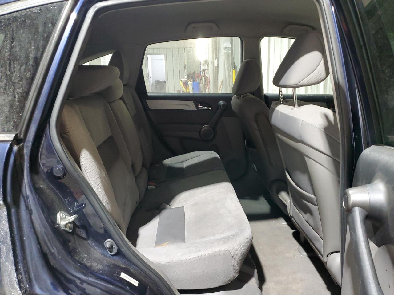 2011 Honda CR-V - Image 11