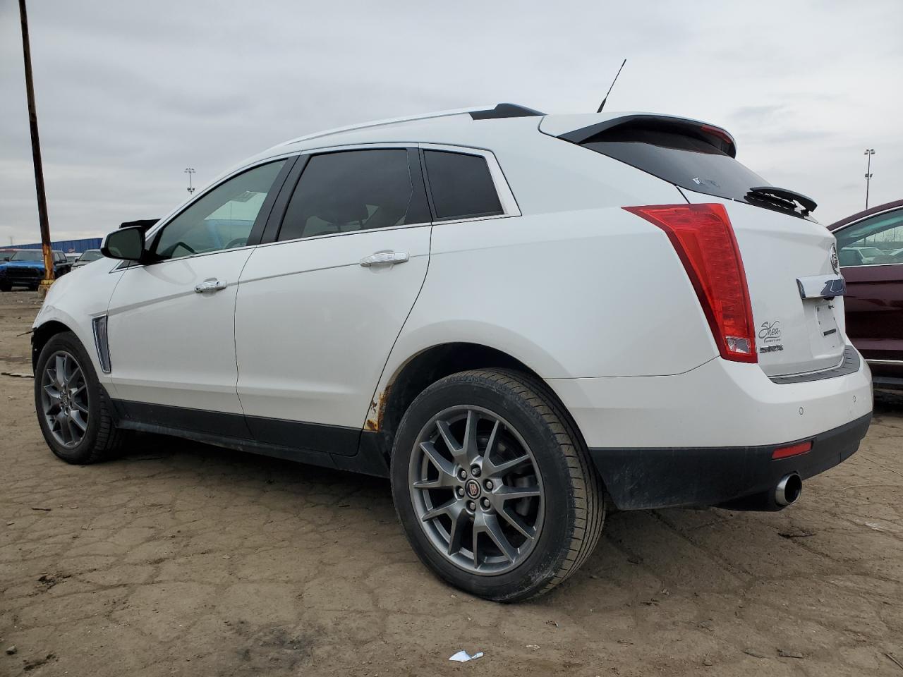 2013 Cadillac SRX - Image 2