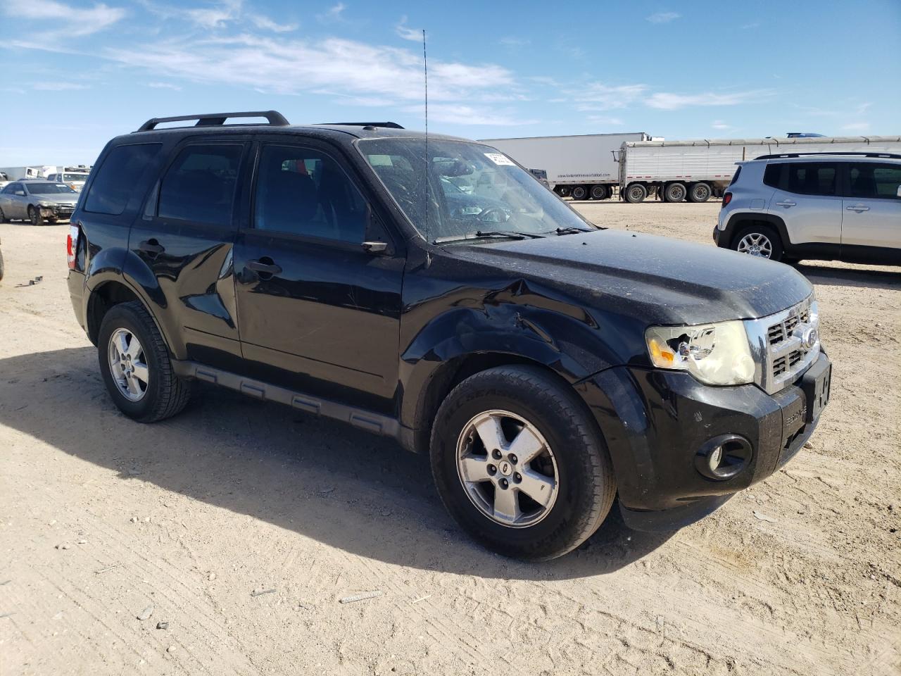 2011 Ford Escape - Image 4