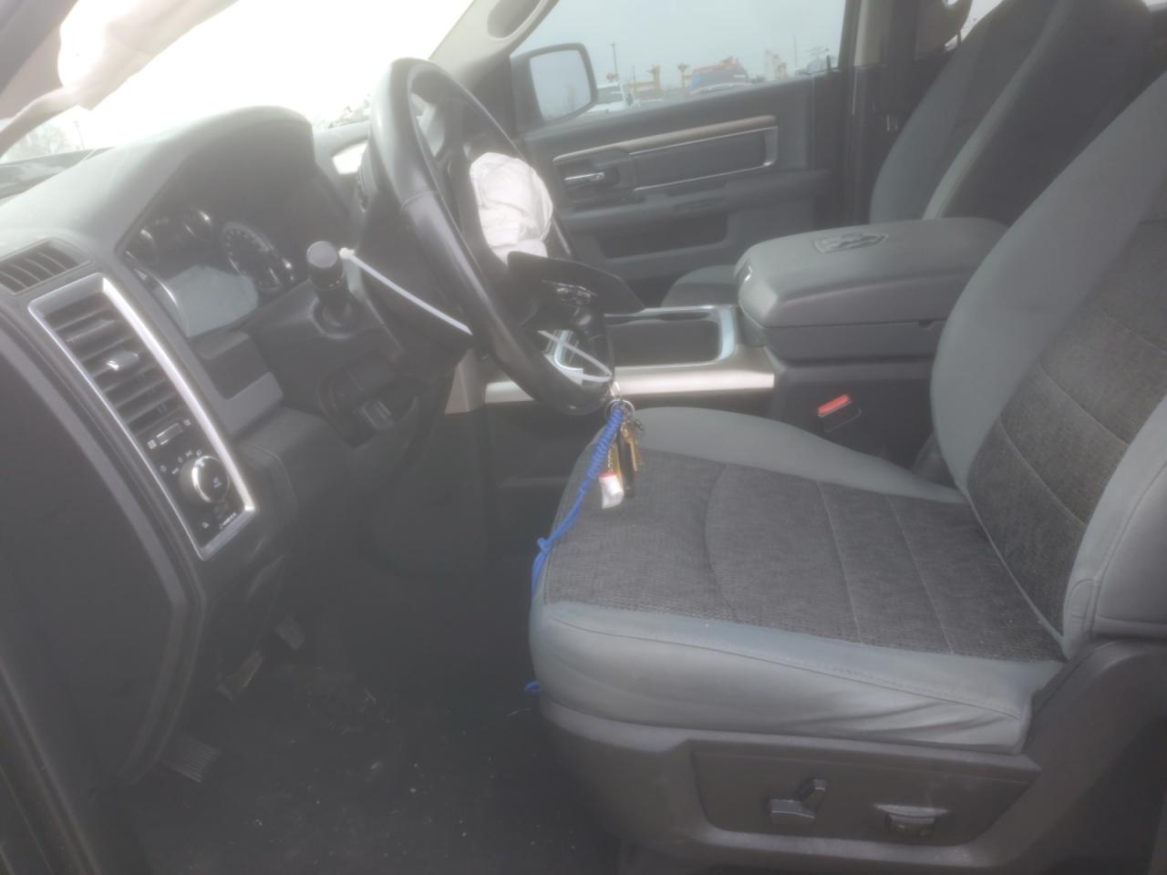 2018 RAM 1500 - Image 7