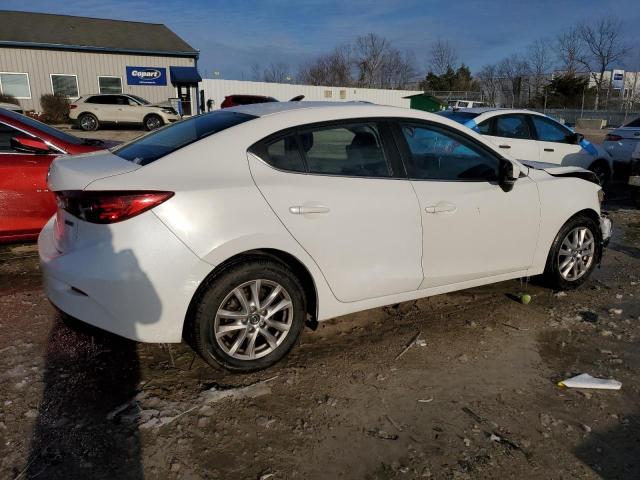  MAZDA 3 2016 Biały