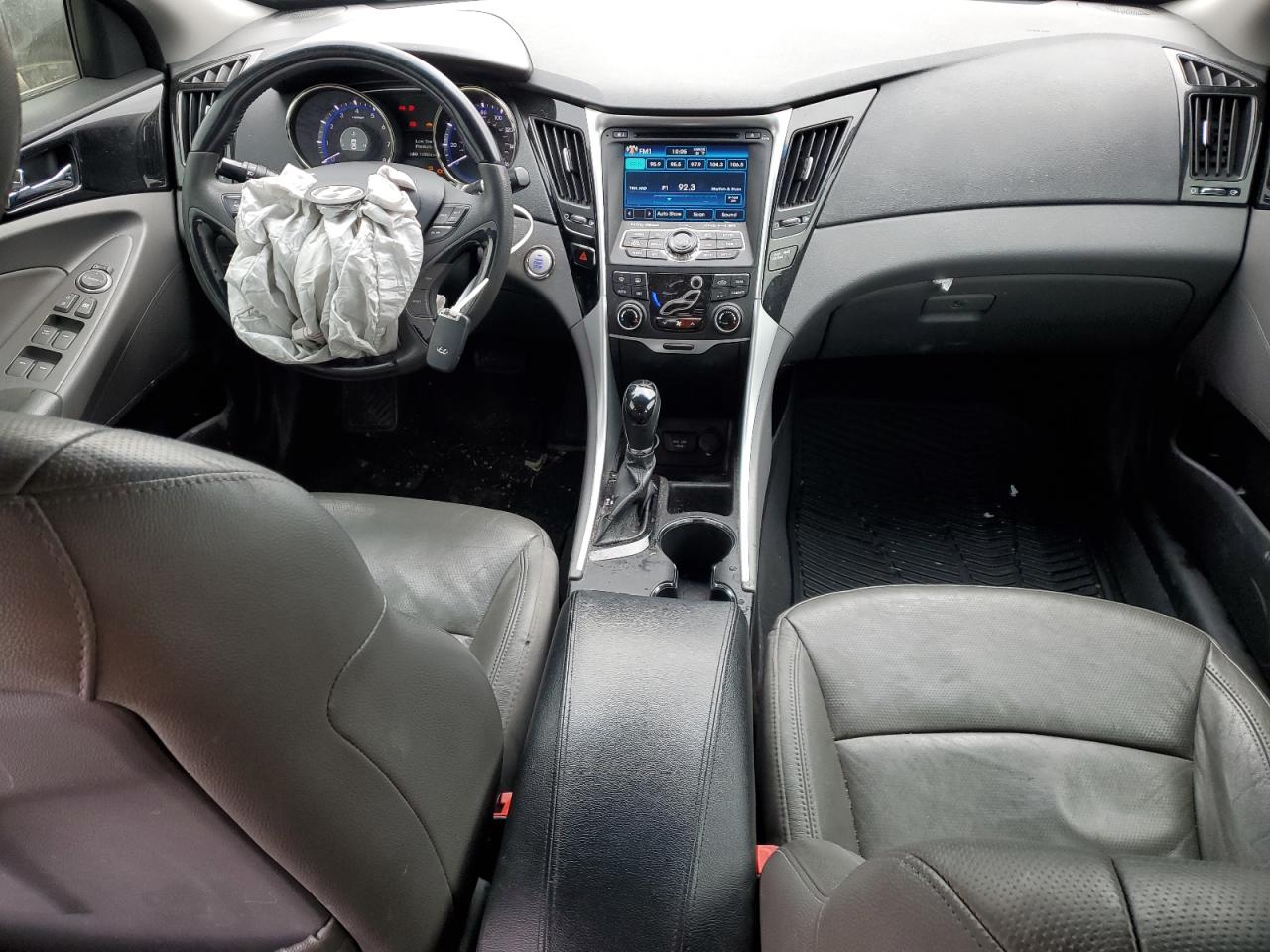2013 Hyundai Sonata - Image 8