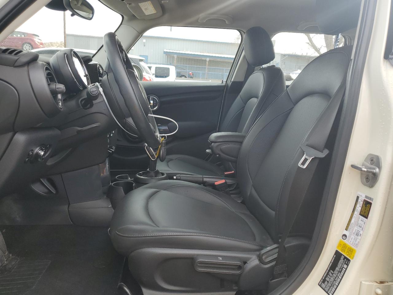 2020 MINI Cooper - Image 7