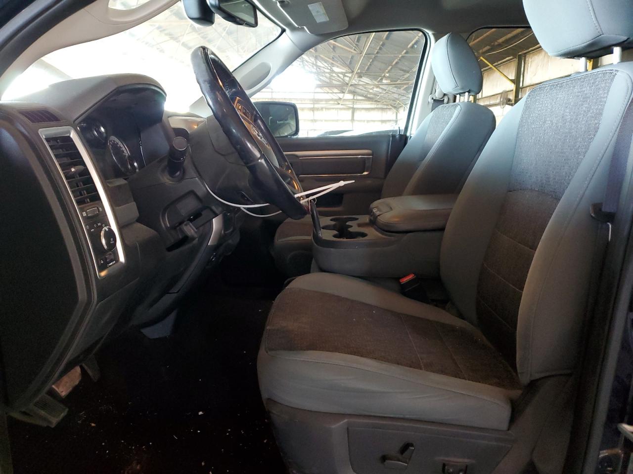 2017 RAM 1500 - Image 7