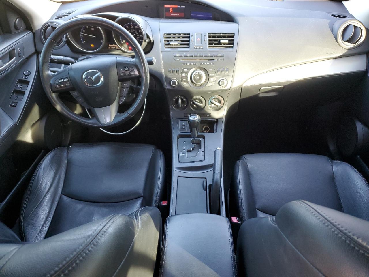 2012 Mazda 3 - Image 8