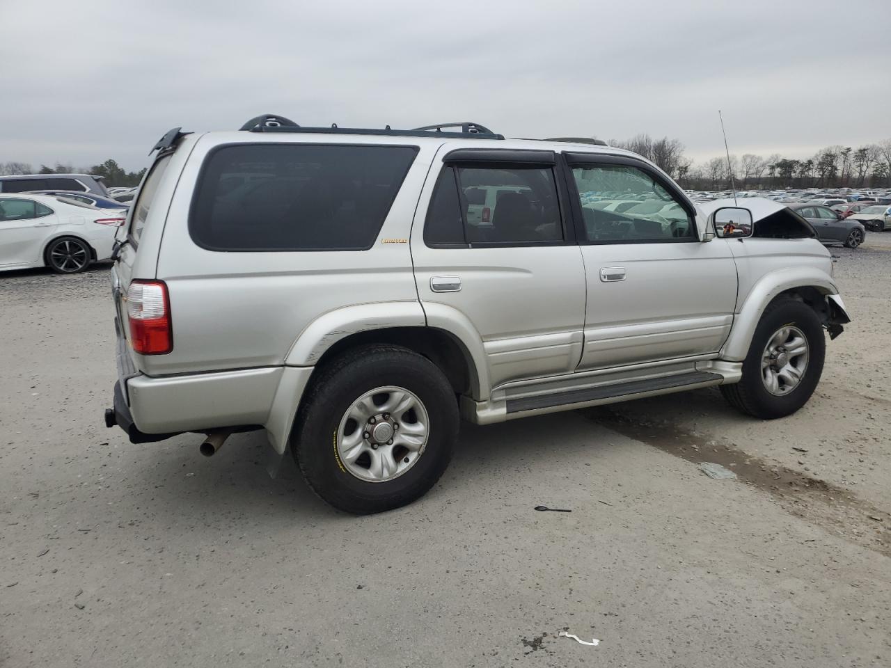 2002 Toyota 4Runner - Image 3