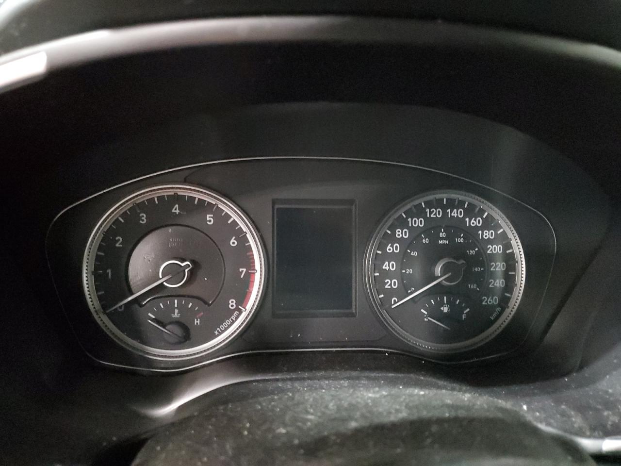 2019 Hyundai Santa Fe - Image 9