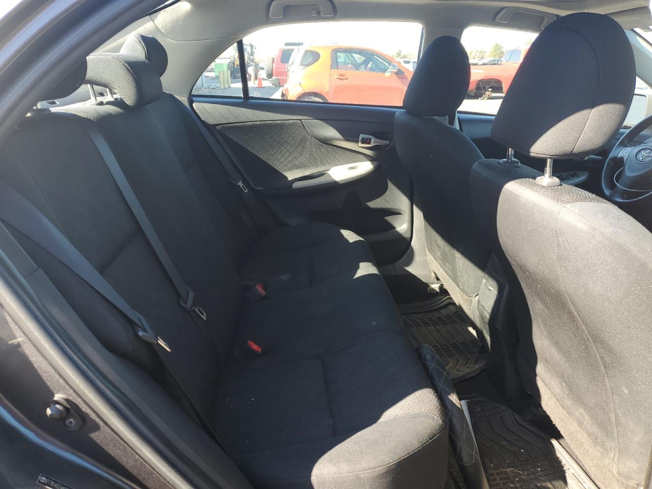 2010 Toyota Corolla - Image 10