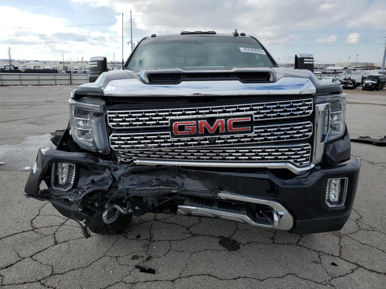 2022 GMC Sierra - Image 5