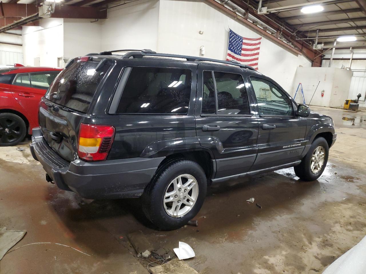 2003 Jeep Grand Cherokee - Image 3
