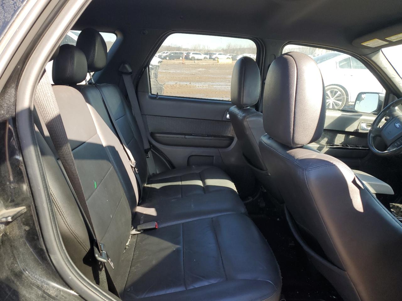 2010 Ford Escape - Image 10