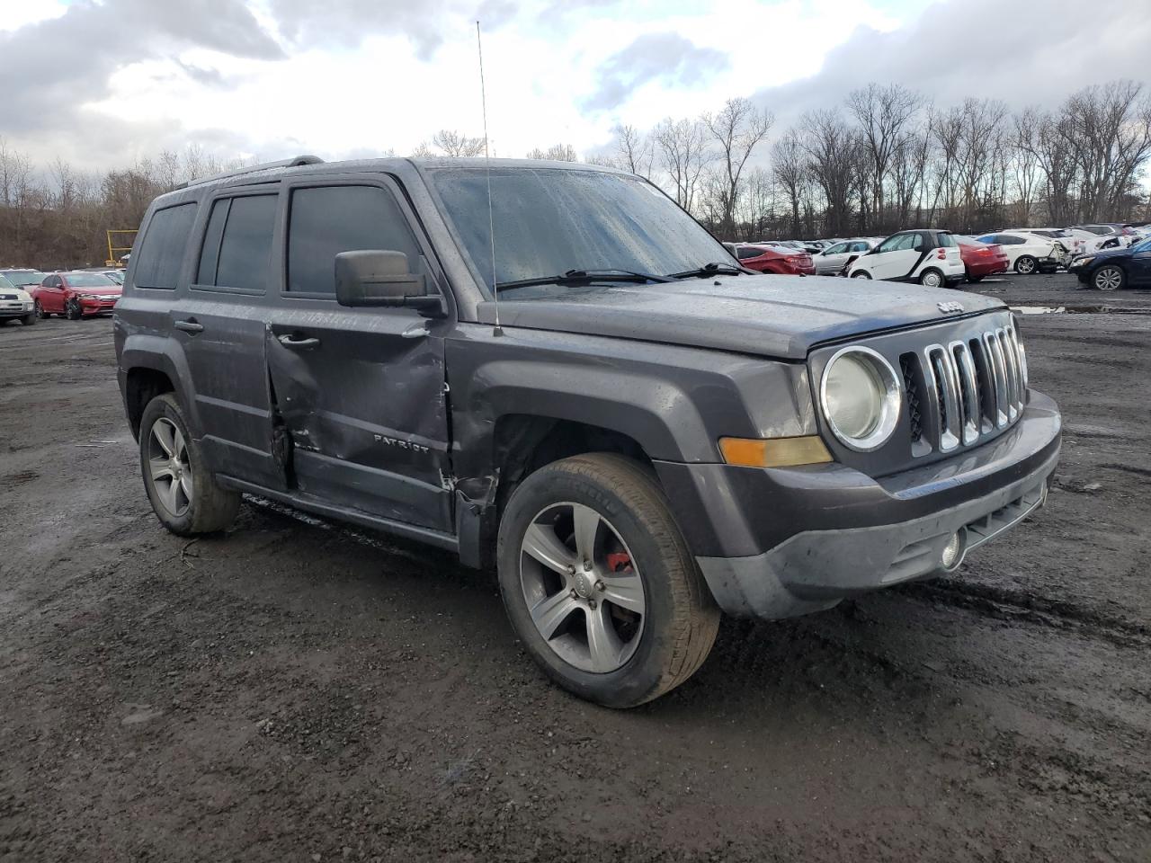 2016 Jeep Liberty (Patriot) - Image 4