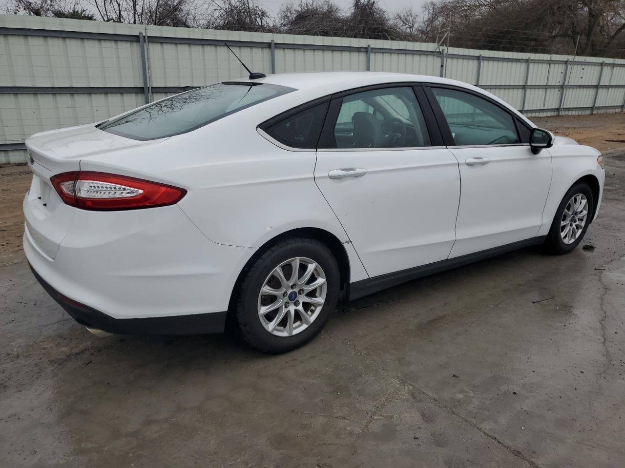 2015 Ford Fusion - Image 3