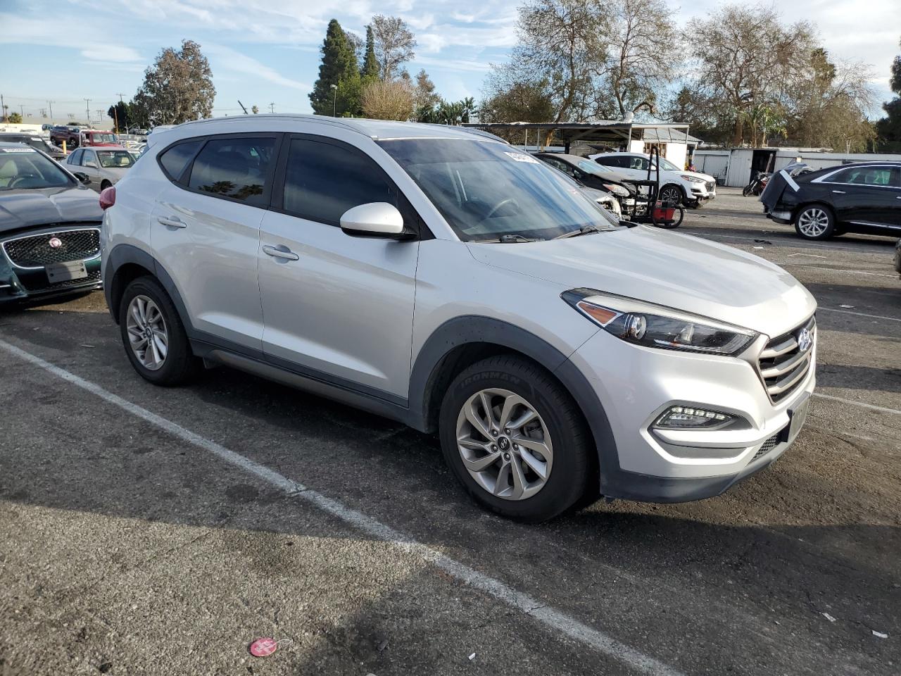 2016 Hyundai Tucson - Image 4
