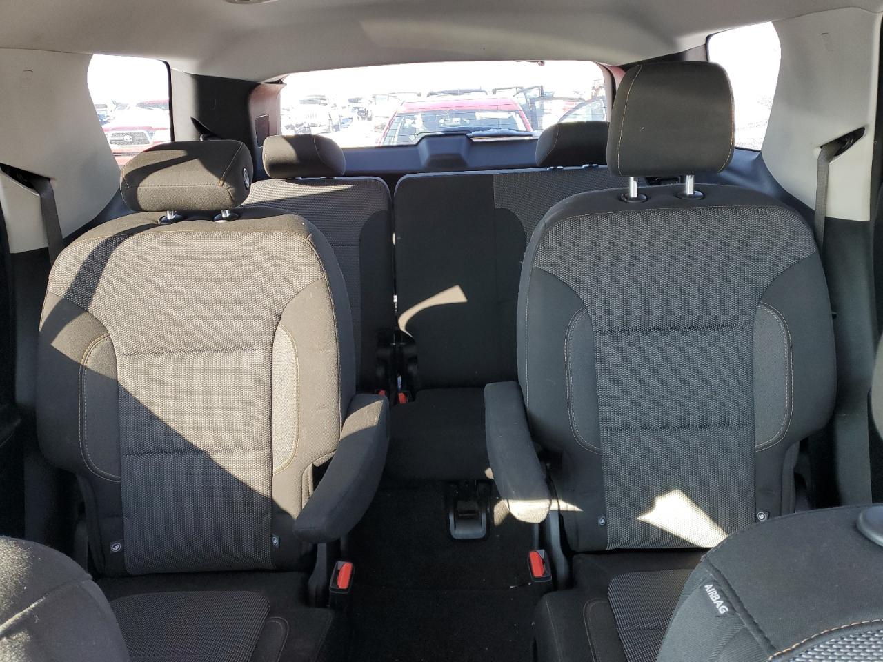 1GNEVGKW7JJ260772 CHEVROLET TRAVERSE 2018