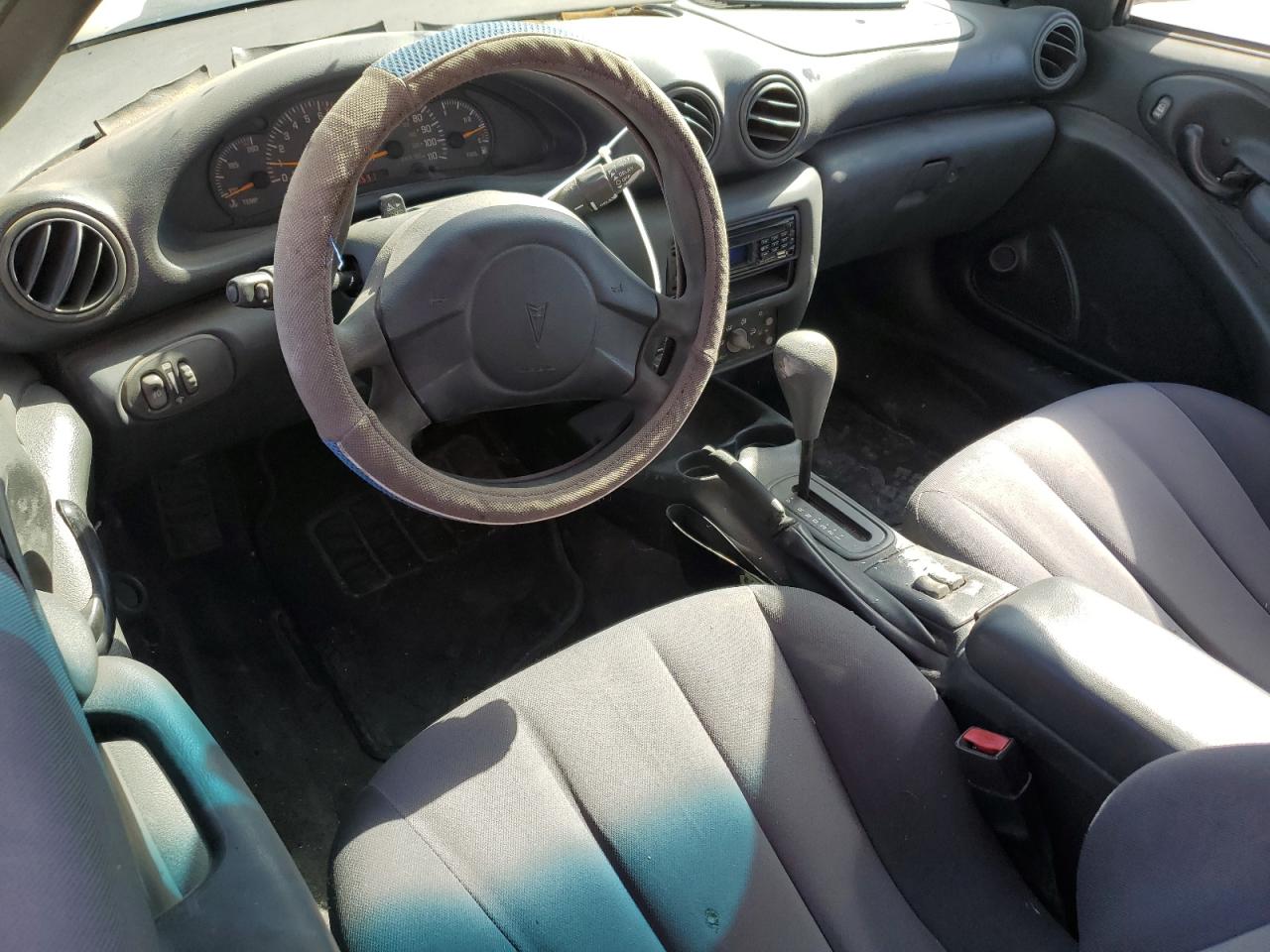 2005 Pontiac Sunfire - Image 8