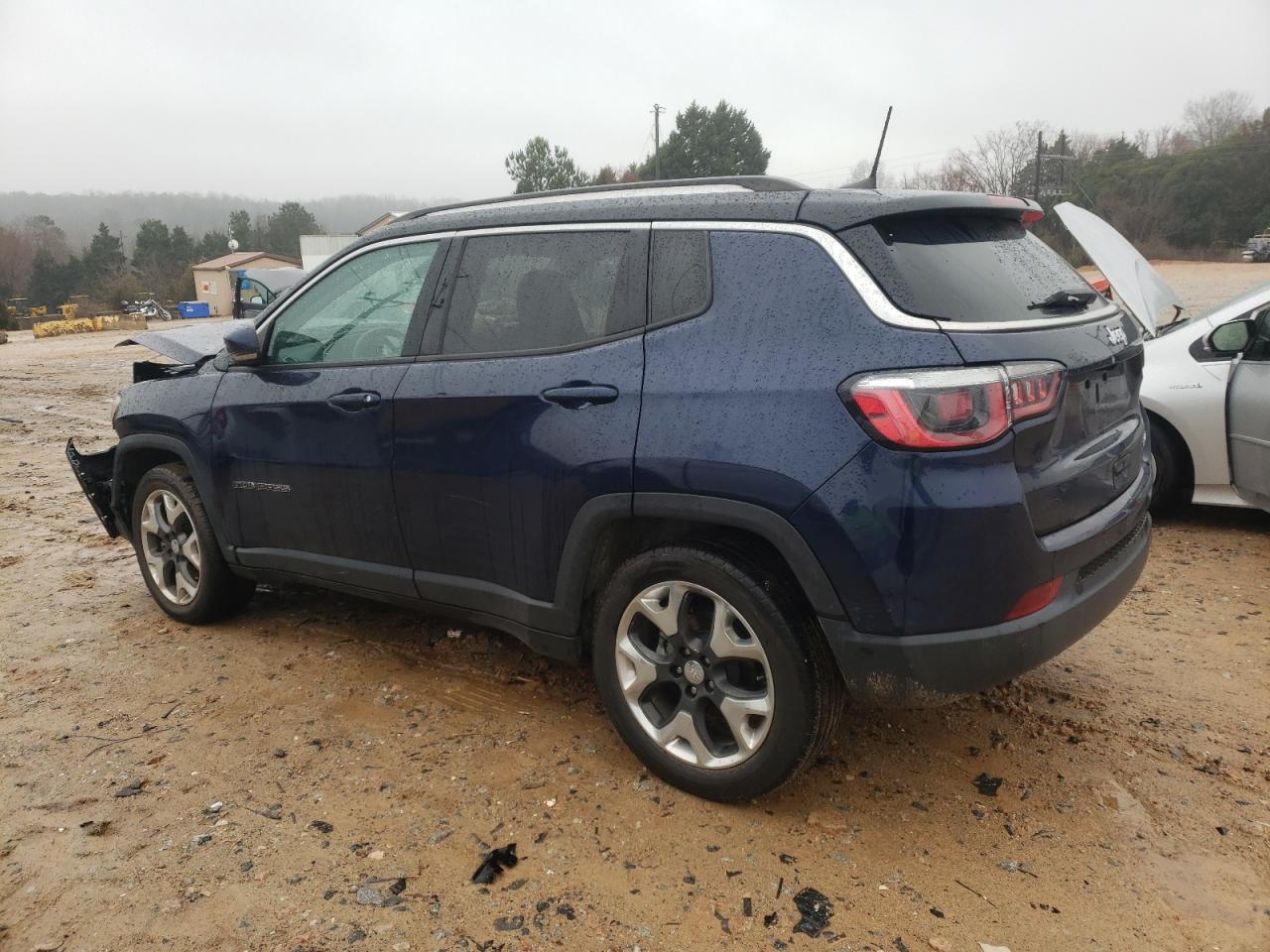 2019 Jeep Compass - Image 2