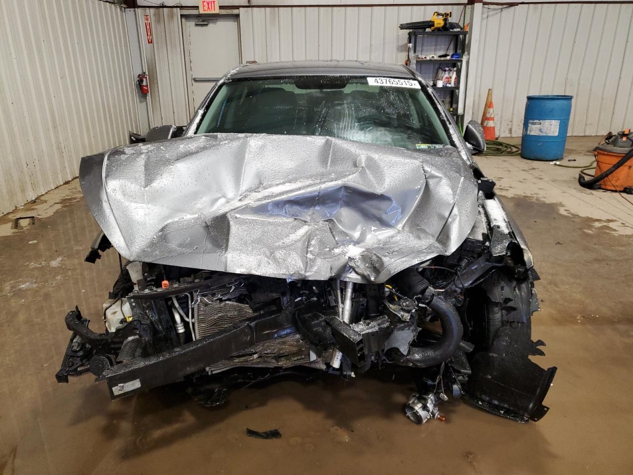 2019 Hyundai Elantra - Image 5