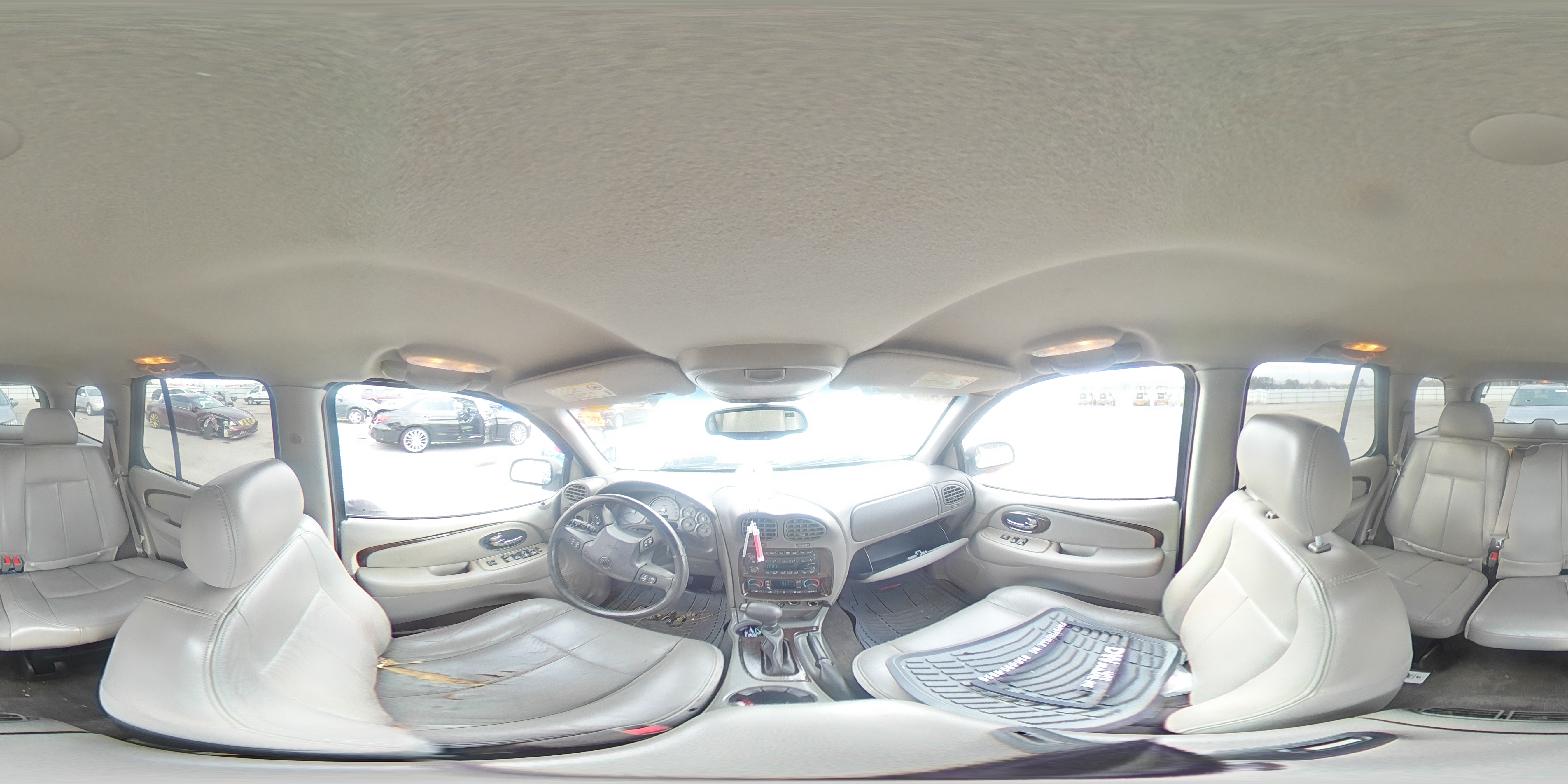 2004 Buick Rainer - Image 14
