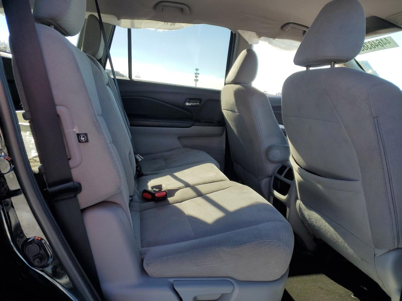 2017 Honda Pilot - Image 11