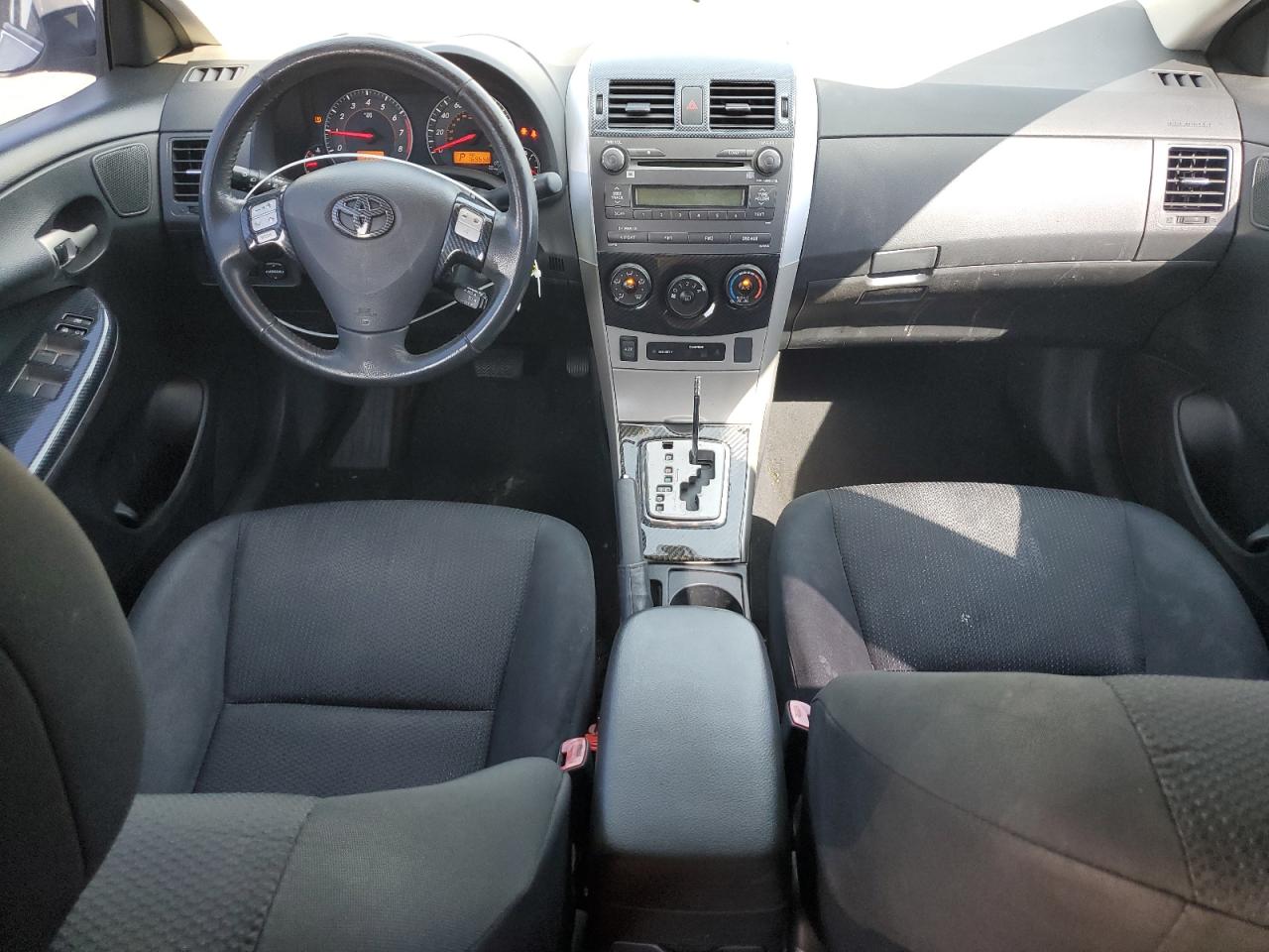 2010 Toyota Corolla - Image 8