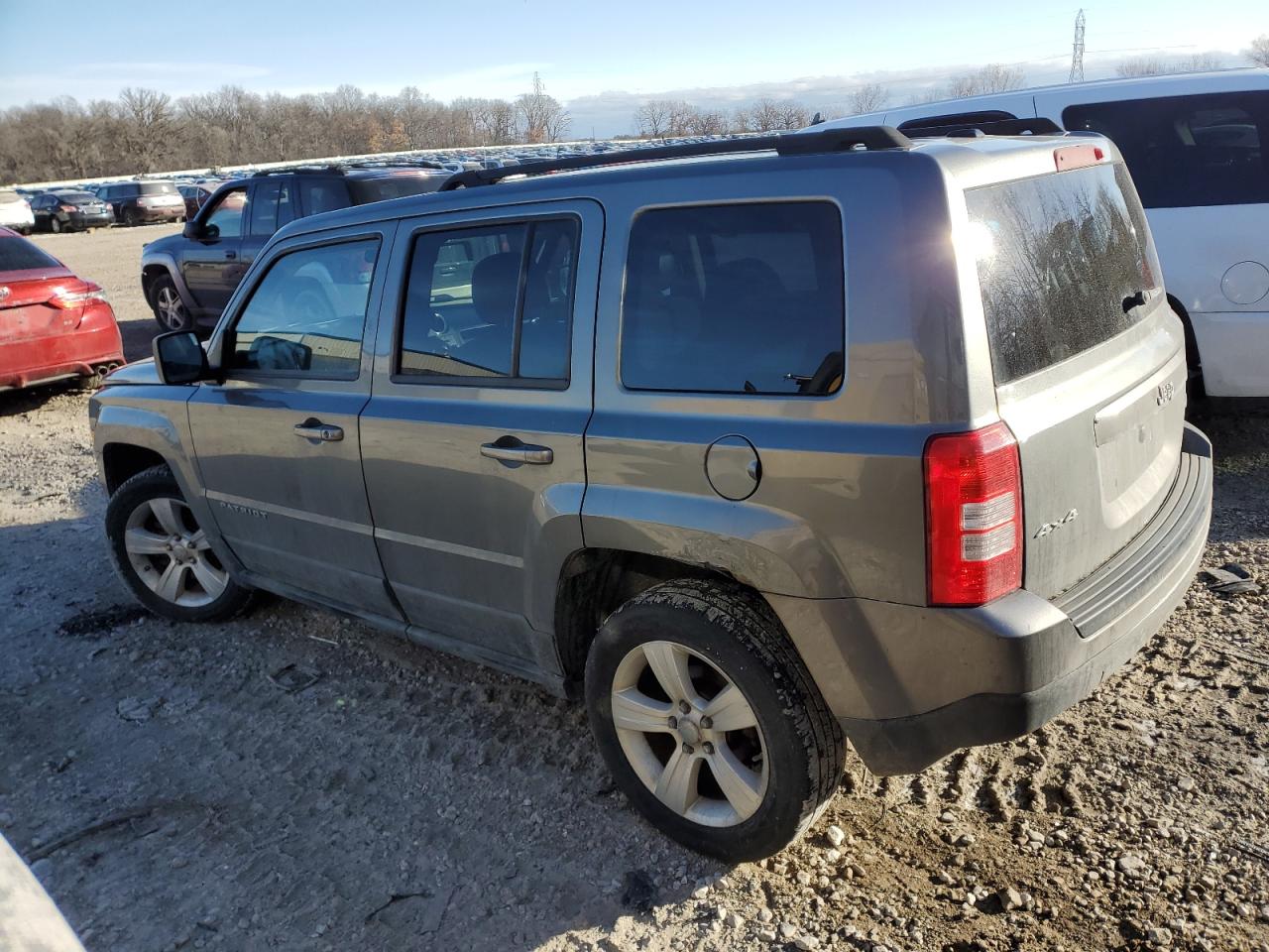 2011 Jeep Liberty (Patriot) - Image 2