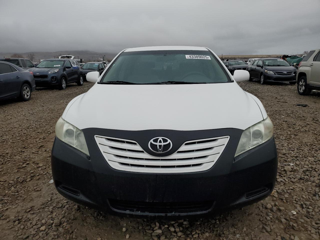 2009 Toyota Camry - Image 5