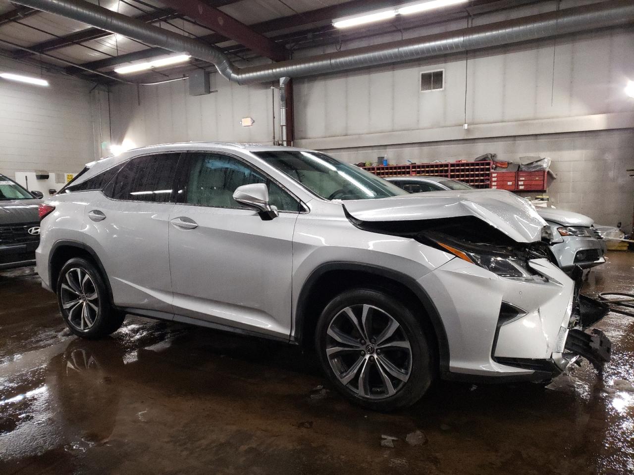 2019 Lexus RX - Image 4